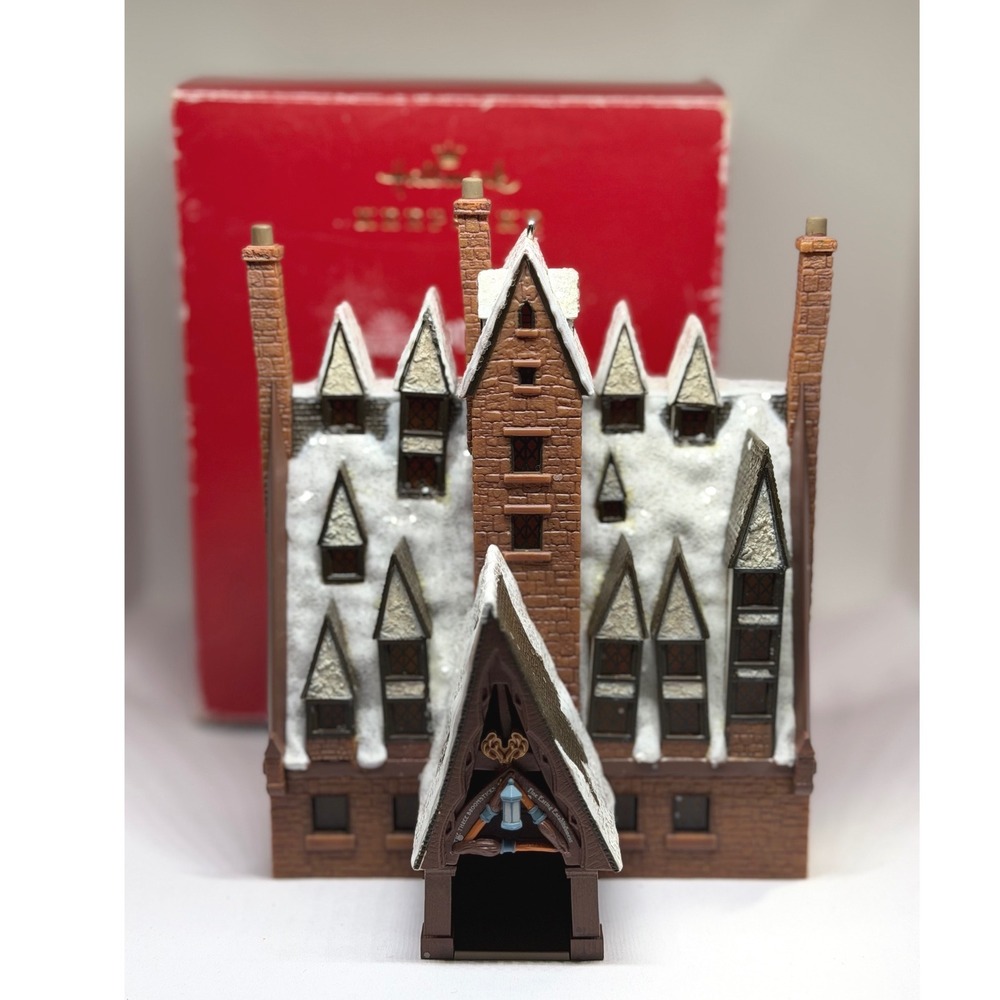 Hallmark Keepsake 2021 Harry Potter Three Broomsticks Ornament Orville Wilson